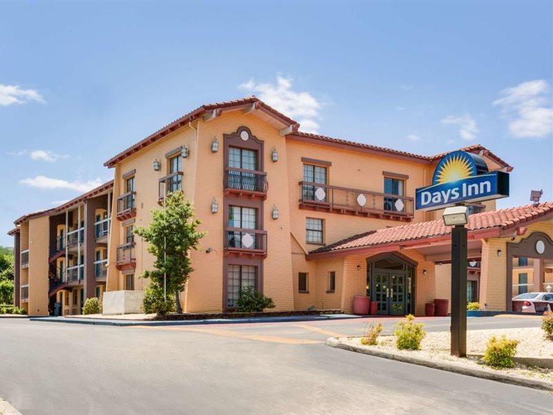 Days Inn By Wyndham Birmingham/West Eksteriør bilde